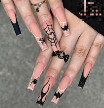 Artistic Halloween-Themed Nail Art Kalsten