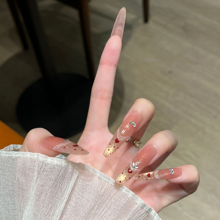 Artistic Holiday-Themed Press-On Nail Art Kalsten