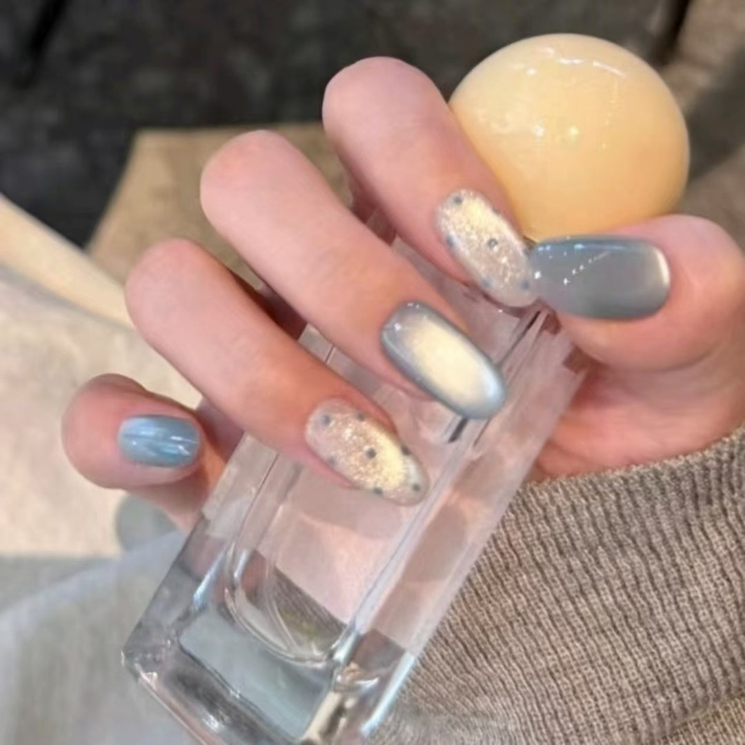 Stylish Press-On Nail Wraps Kalsten