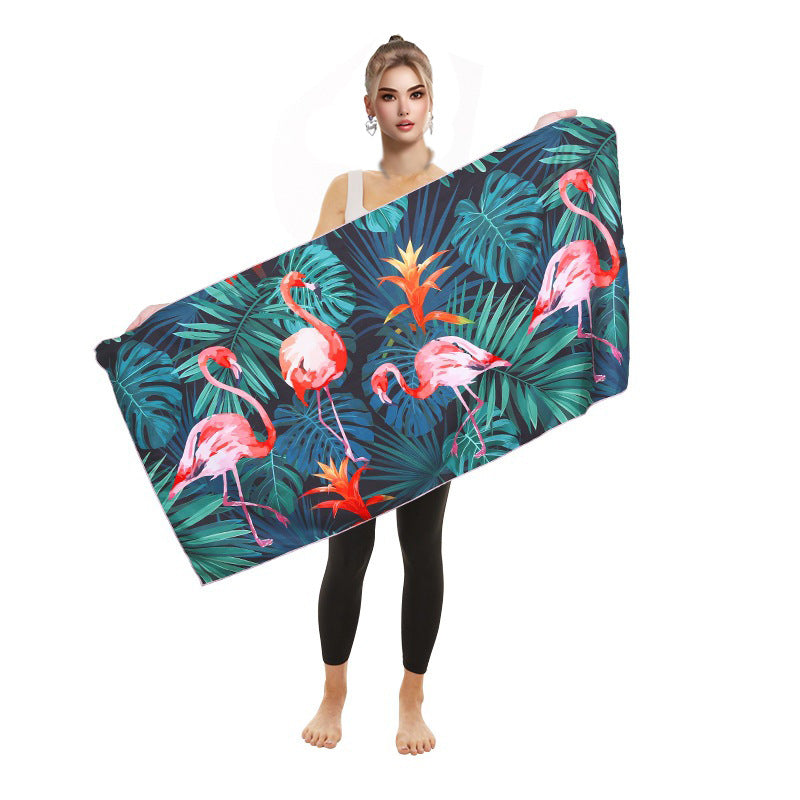 Beach towel with eye-catching flamingo design and quick-drying material Kalsten