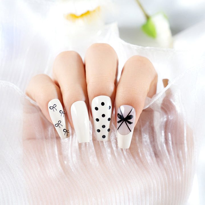 Elegant Press-On Nail Art Set Kalsten