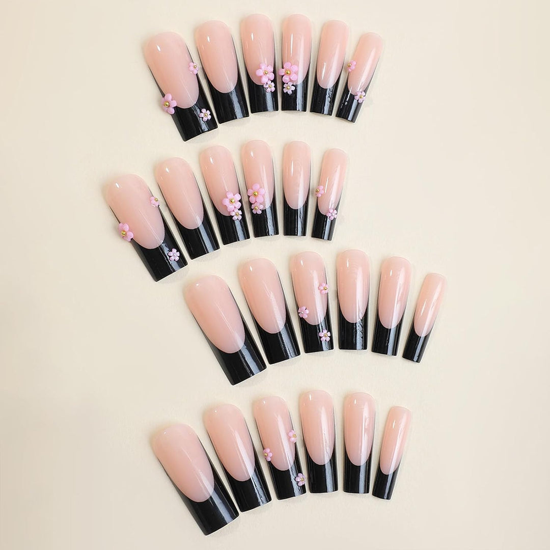 Artificial nail set with elegant flower applications Kalsten