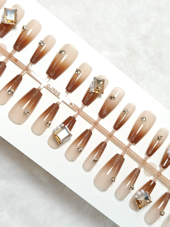 Artificial nails with glitter and ombre effect Kalsten