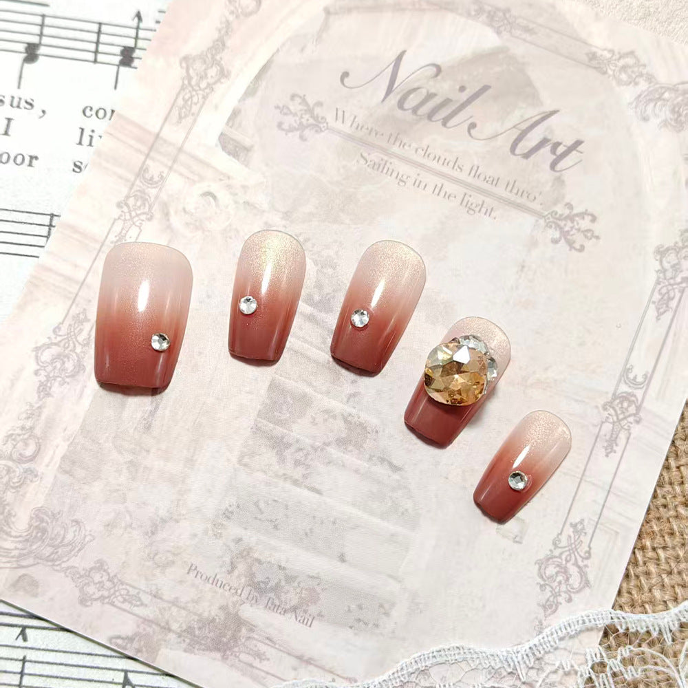 Artificial nails with glamorous 3D design Kalsten
