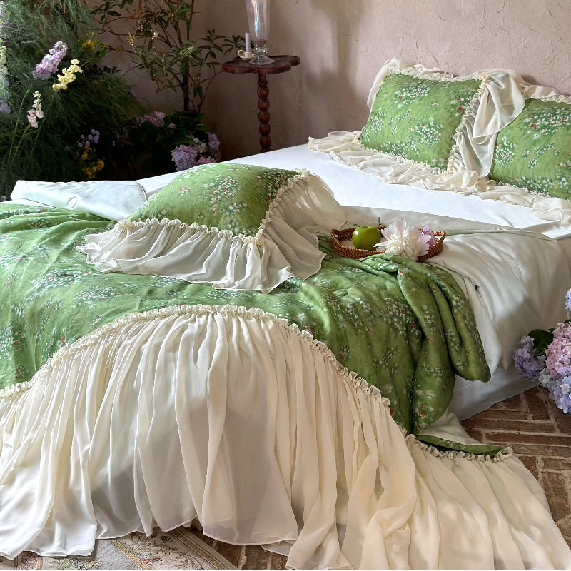Romantic country house bedding set with floral print, chiffon ruffle hem & gathered bed skirt