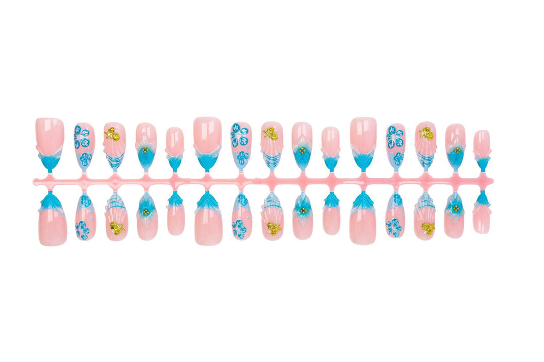 Fake nails set with elegant floral accents Kalsten