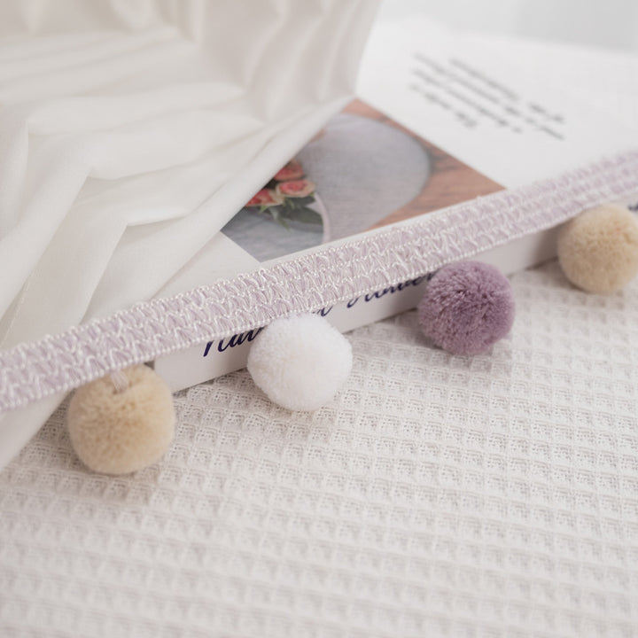 Decorative pom pom trim Kalsten