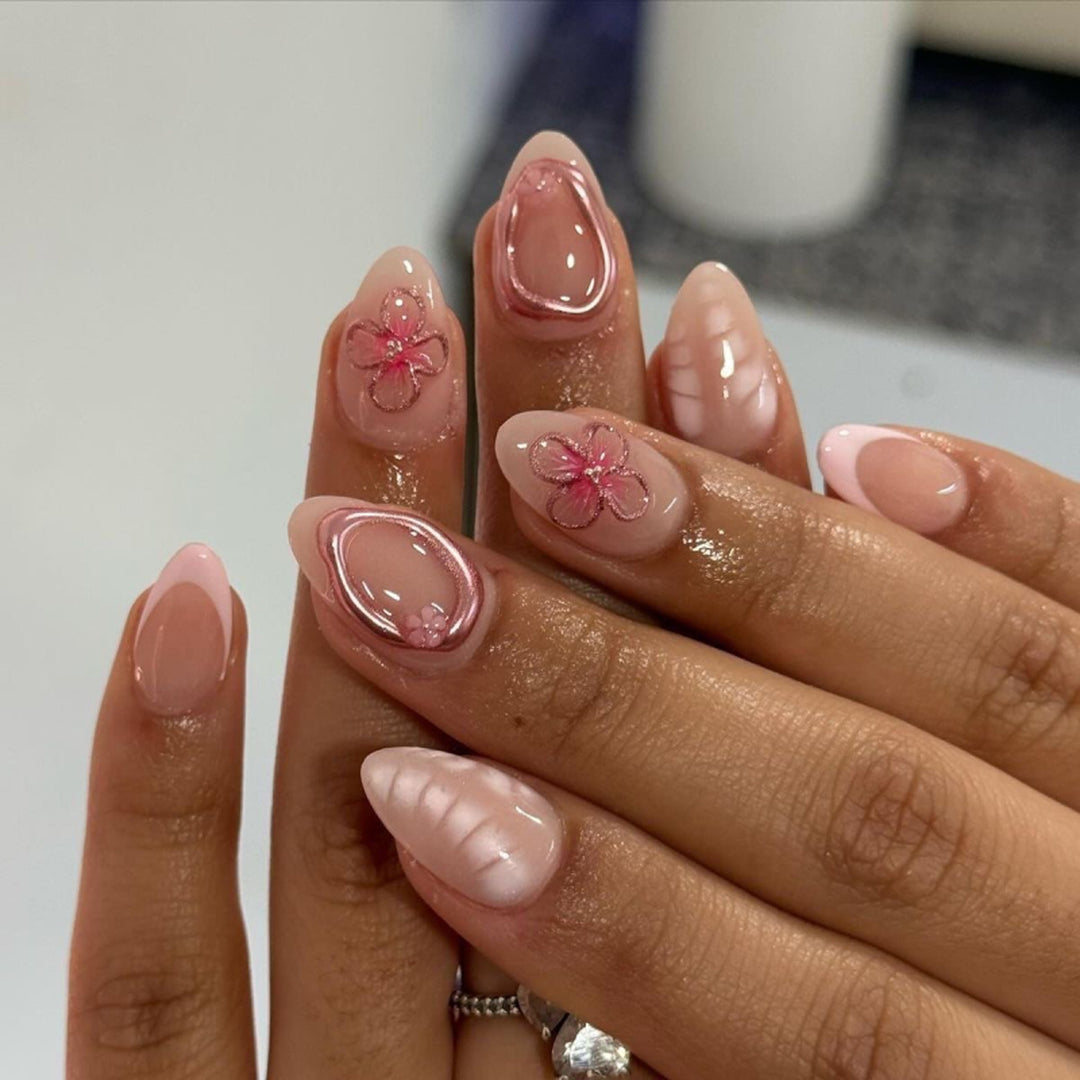 Artistic acrylic nails with floral design Kalsten