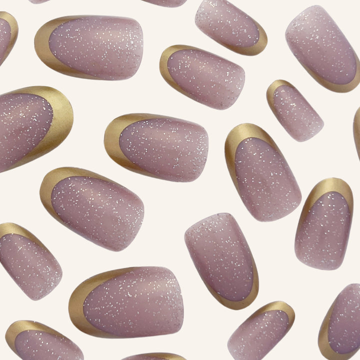 Elegant Nail Art Kalsten