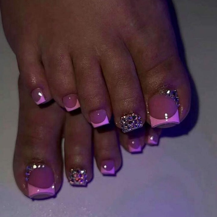 Nail art with glitter stones Kalsten