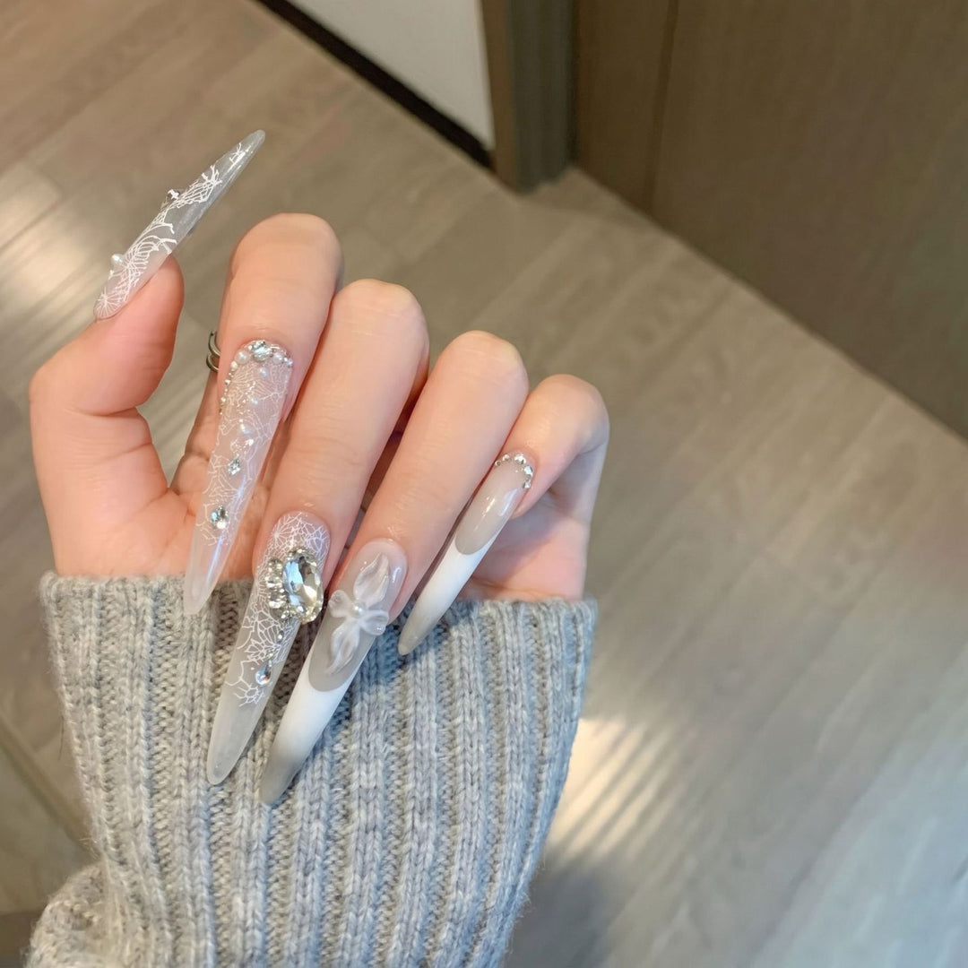 Decorative Stiletto Press-On Nail Art Set with Elegant Lace and Gemstone Accents Kalsten