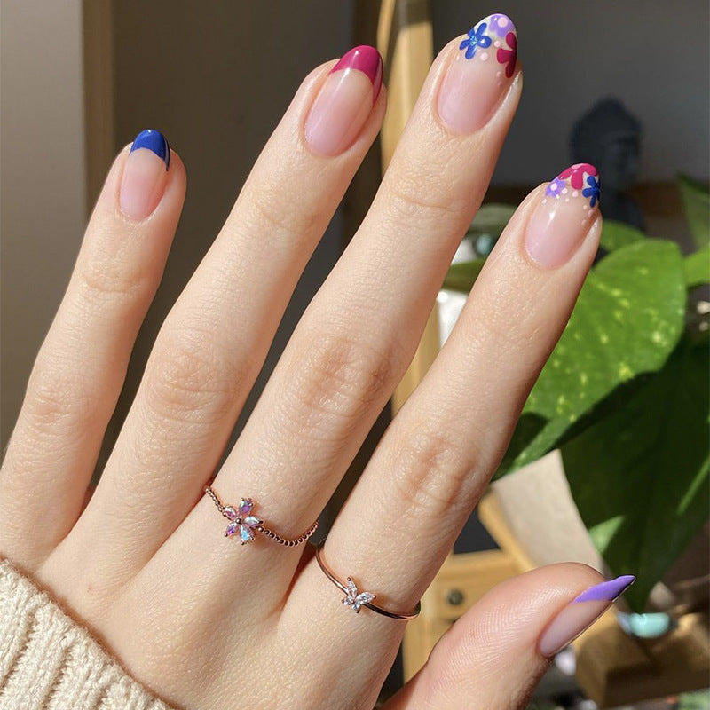 Floral Patterned Press-On Nail Set Kalsten