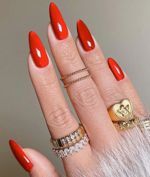 Elegant Nail Care Kalsten
