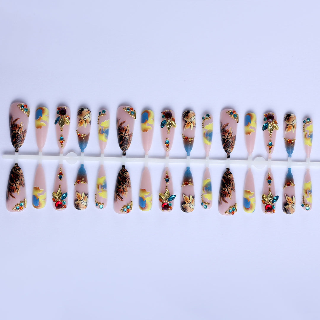 Artificial nails with luxurious 3D decorations and colorful leaf patterns Kalsten