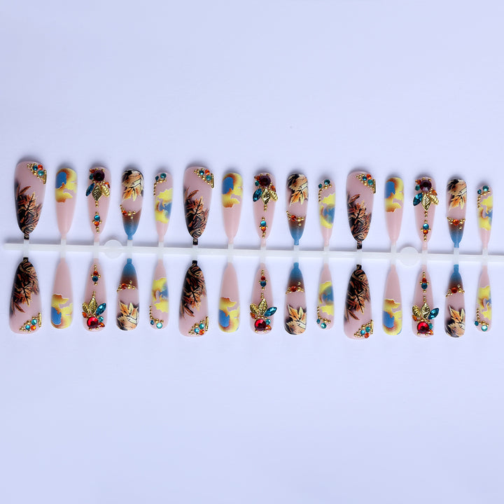 Artificial nails with luxurious 3D decorations and colorful leaf patterns Kalsten