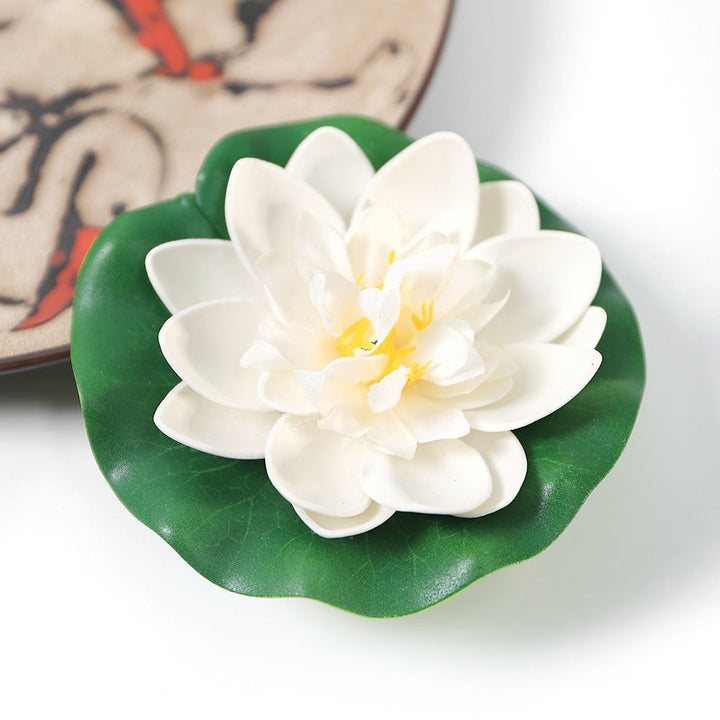 Decorative Water Lily Arrangement