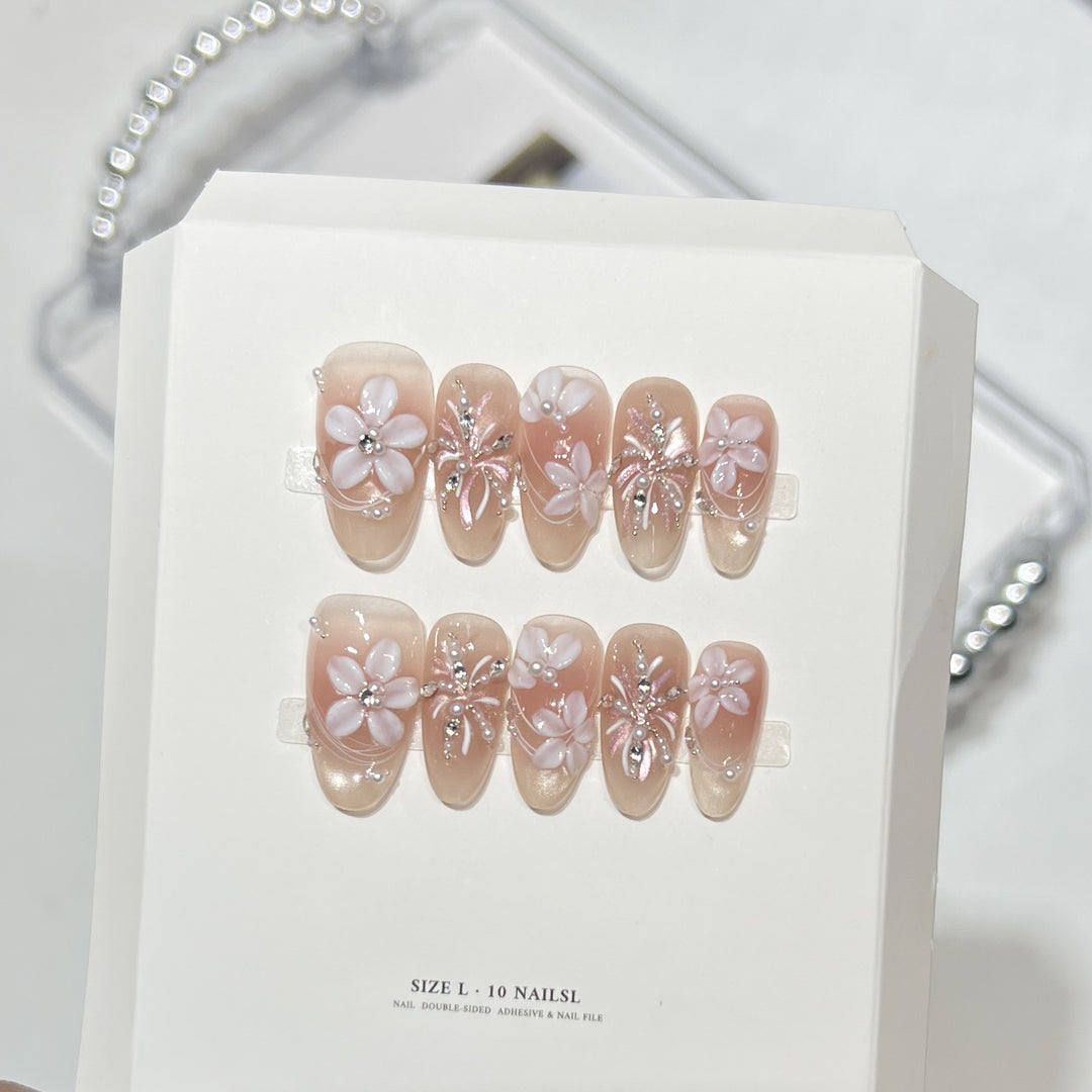 Decorative Floral Press-On Nail Art Set Kalsten