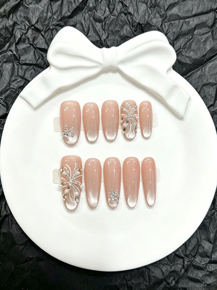 3D Decorative Press-On Nails Set