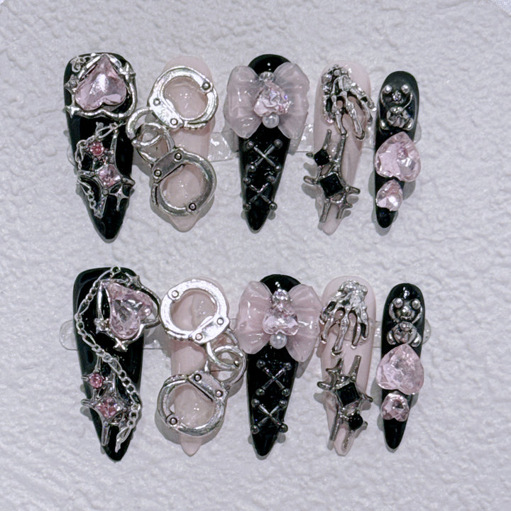 Glamorous Nail Art Extensions