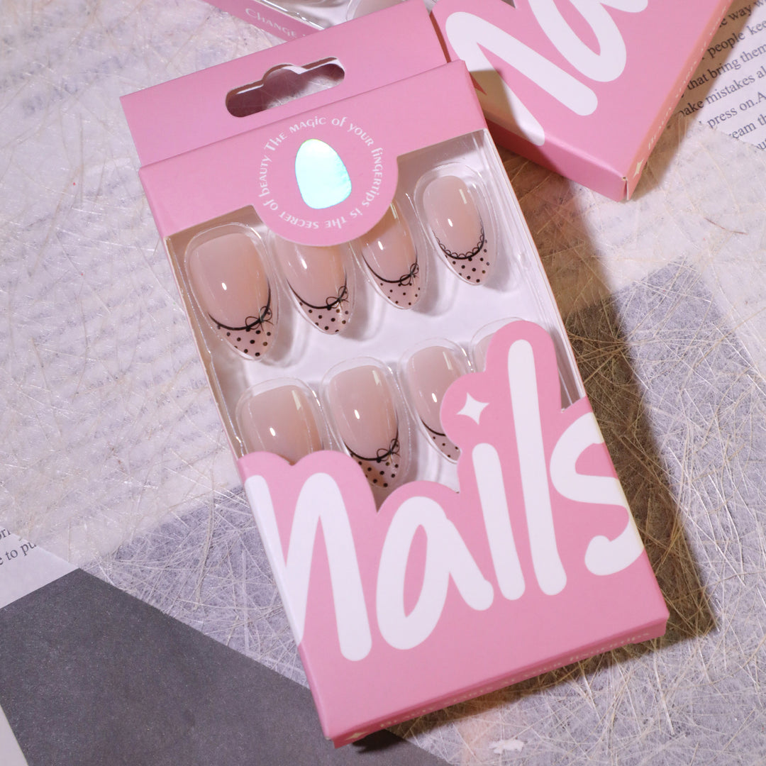 Elegant artificial nails with glitter and French design Kalsten