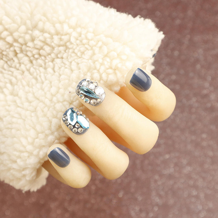 Glamorous Rhinestone-Embellished Press-On Nail Set Kalsten