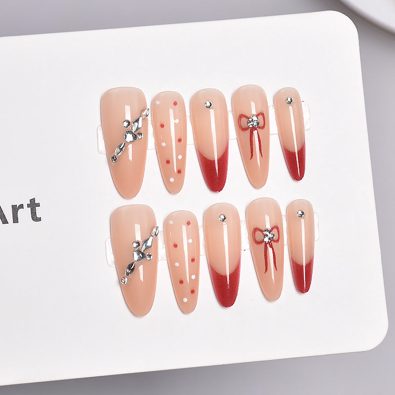 Glamorous Heart-Themed Press-On Nail Set Kalsten