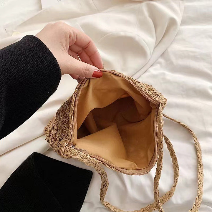 Crocheted Shoulder Bag Made of Natural Material Kalsten