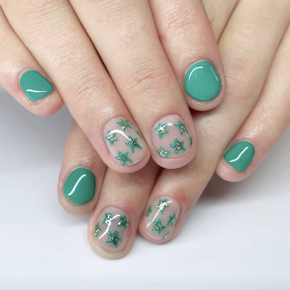 Star-Embellished Gel Nail Art Kalsten