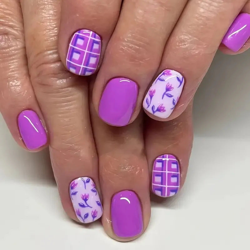 Floral-Themed Nail Art Set Kalsten