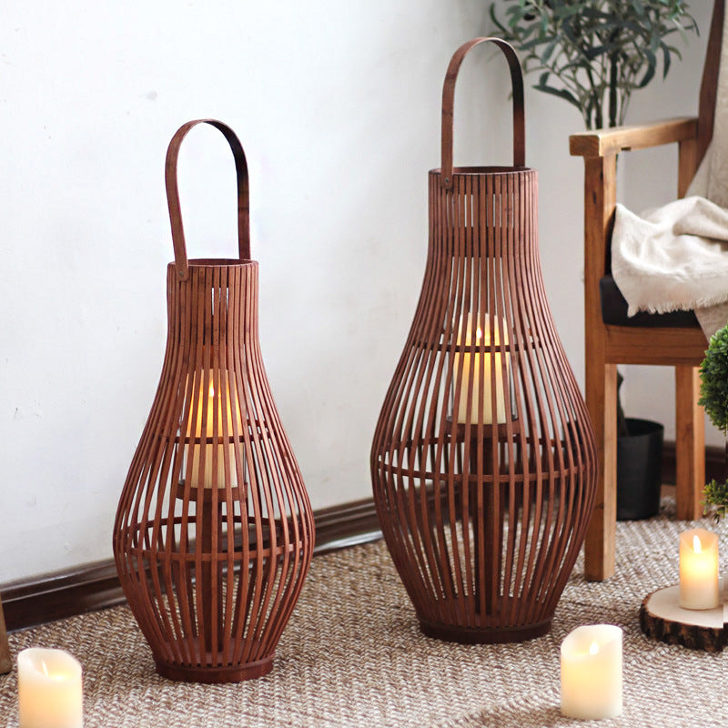 Elegant Rattan Lantern Kalsten