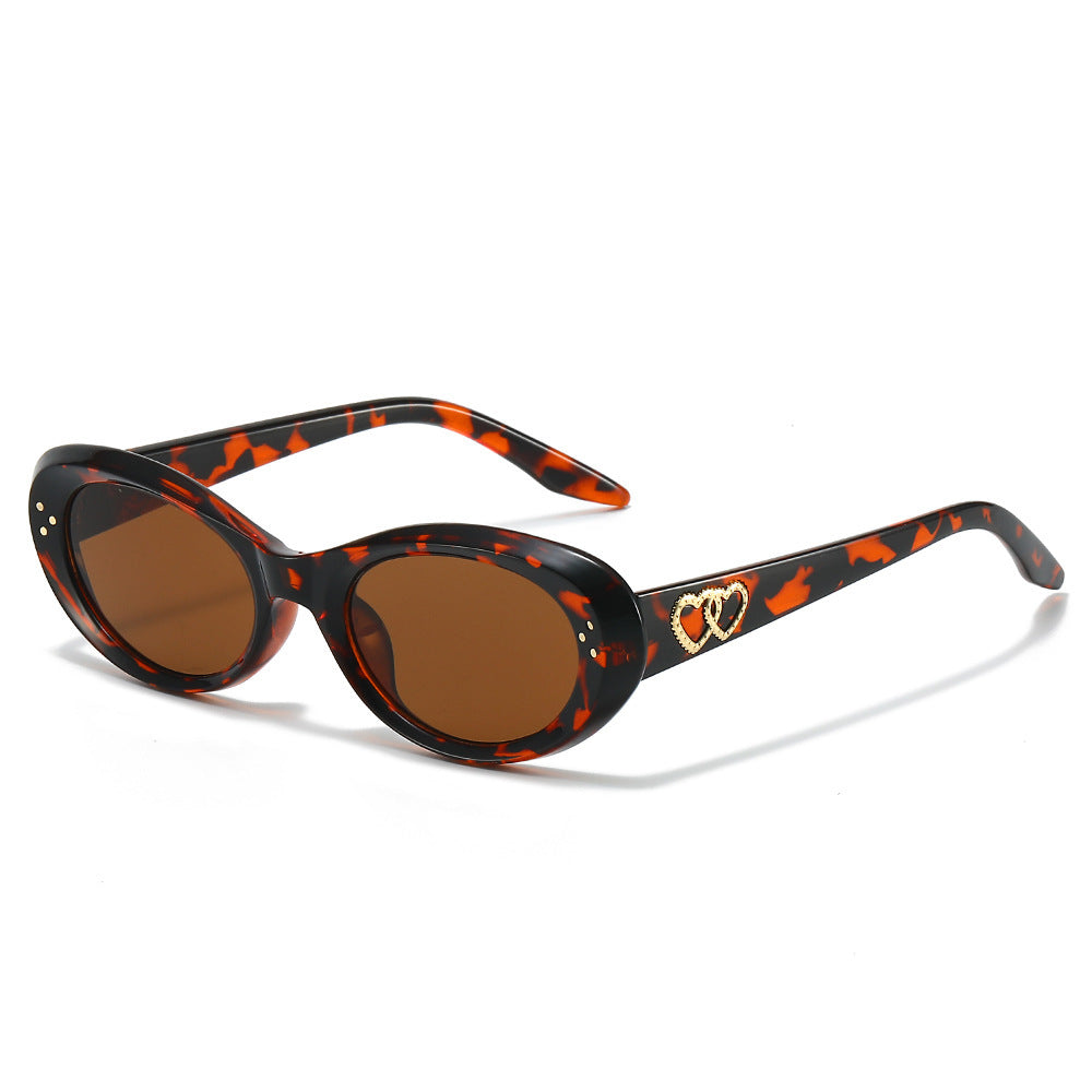 Fashionable Retro-Inspired Oval Sunglasses Kalsten