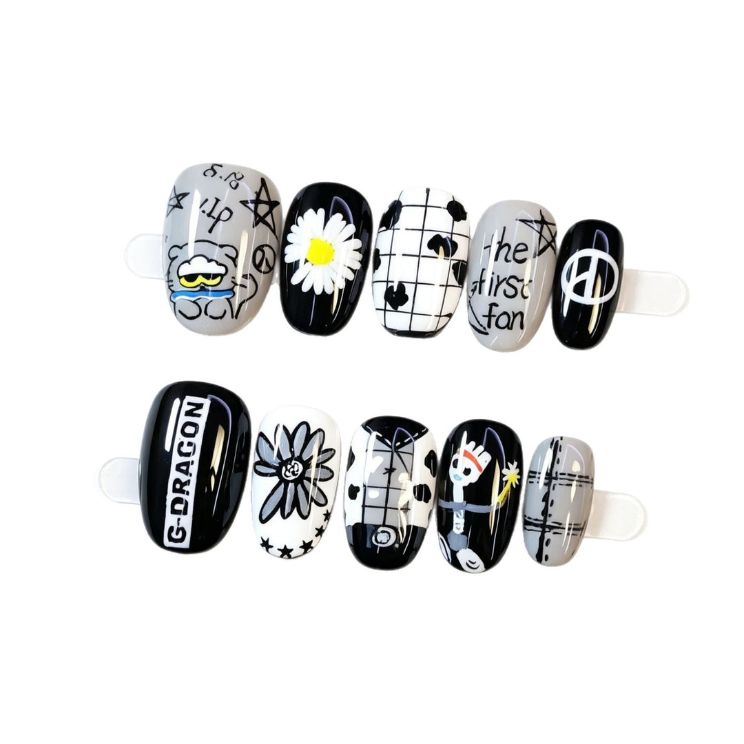 Artistic Press-On Nail Set Kalsten