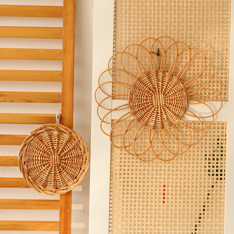 Decorative Wall Plate Made of Woven Rattan Kalsten