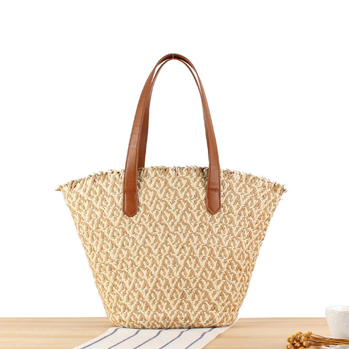 Stylish leisure tote bag made of braided natural material Kalsten