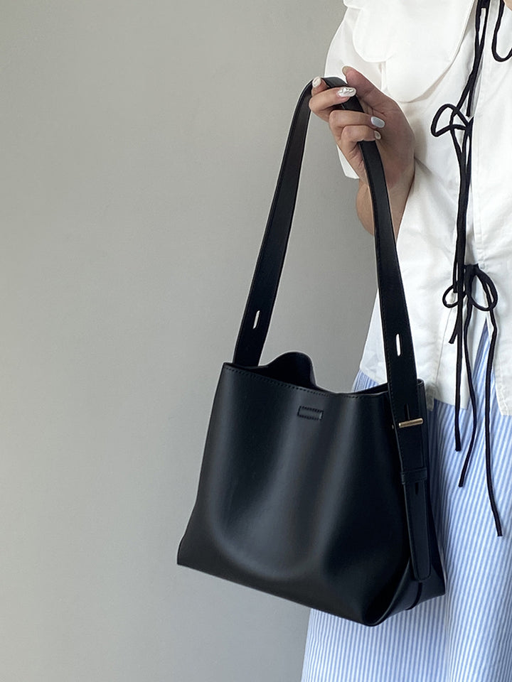 Modern shoulder bag Kalsten