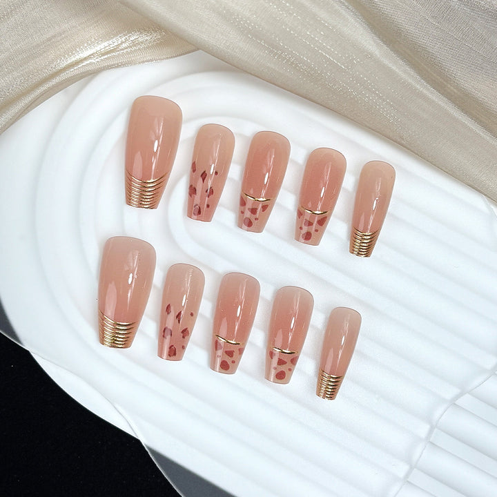 Elegant Press-On Nail Design Kalsten