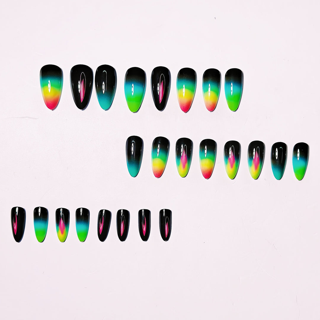 Creative press-on nails with shimmering gradient color Kalsten