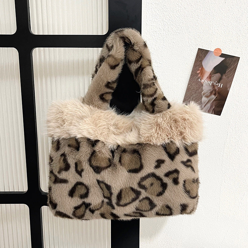Luxe Faux Fur Leopard Print Handbag