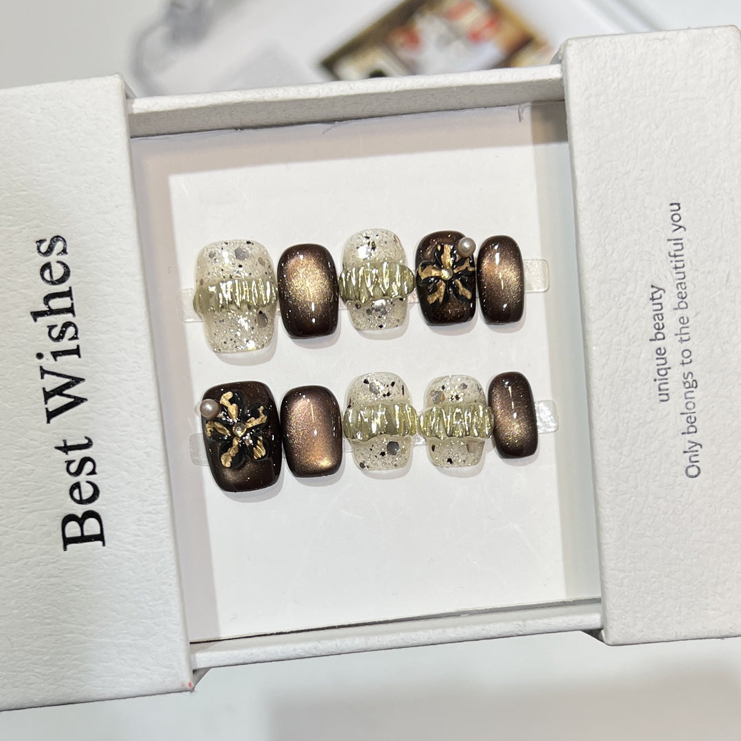 Decorative Press-On Nail Art Set with Chic Textured Accents Kalsten
