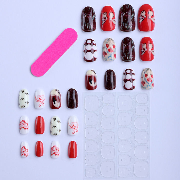 Artificial nails with romantic and playful designs Kalsten