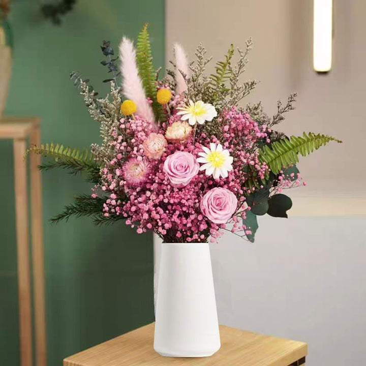 Decorative Dried Flower Bouquet Arrangement