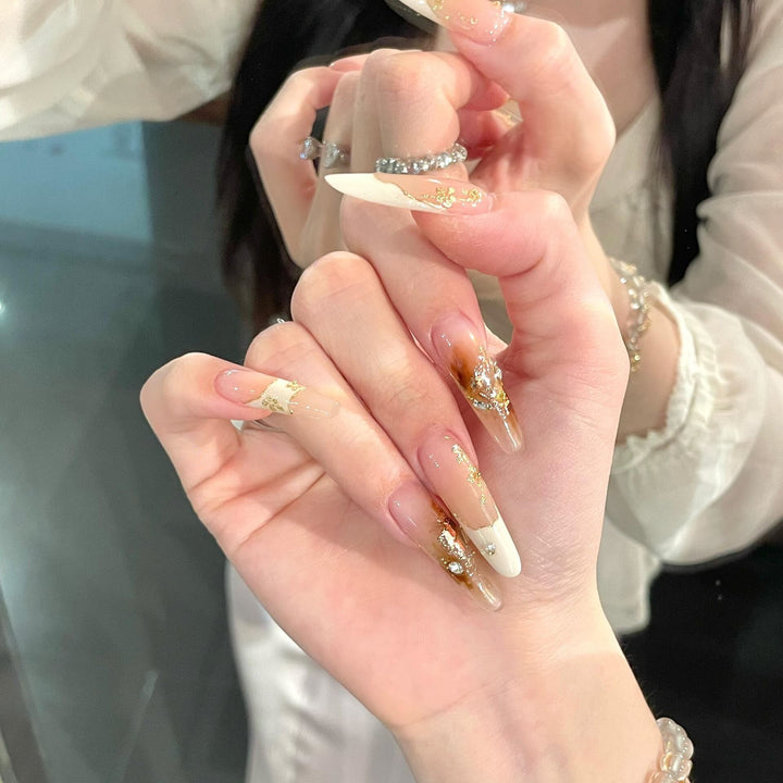 Artificial nails with noble accents Kalsten
