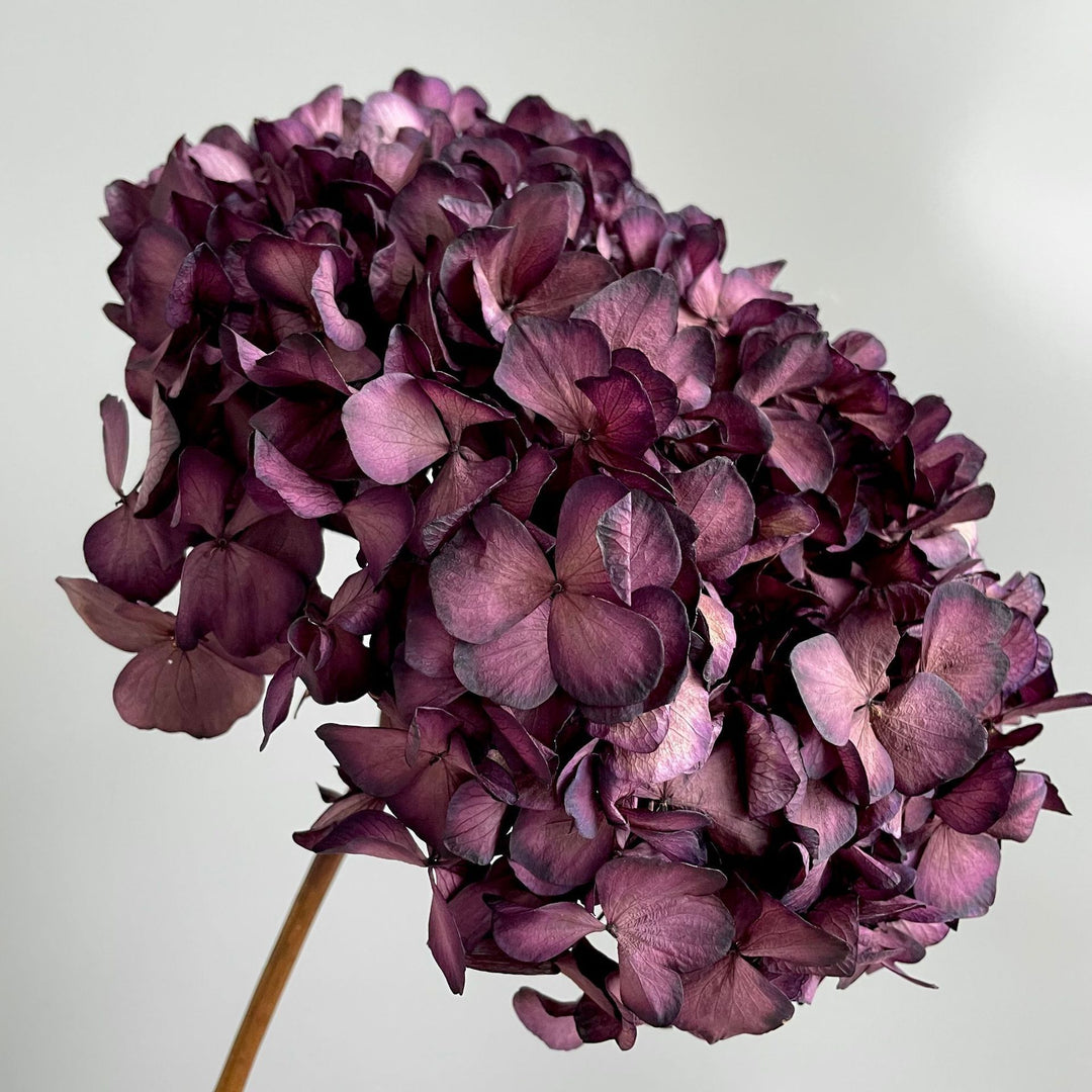 Exquisite Artificial Floral Hydrangea Arrangement