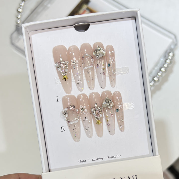 Snowflake-Inspired Glitter Press-On Nail Set Kalsten