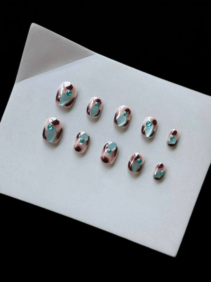 Artistic Press-On Nail Art Set with Luxe Gem Accents
