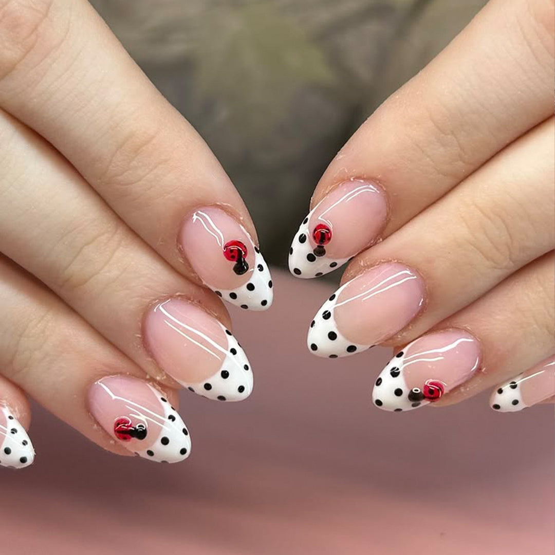 Designer French Tip Nail Art Kalsten