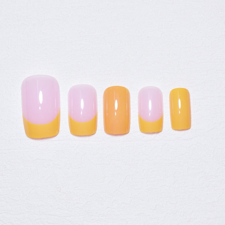Vibrant Nail Extensions Kalsten