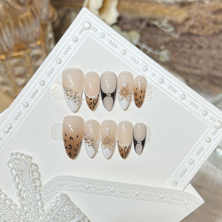 Artistic Leopard-Print Press-On Nail Set Kalsten