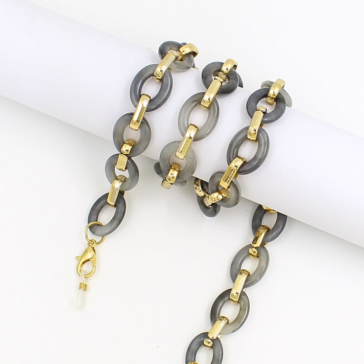 Elegant Chain Eyewear Holder Kalsten