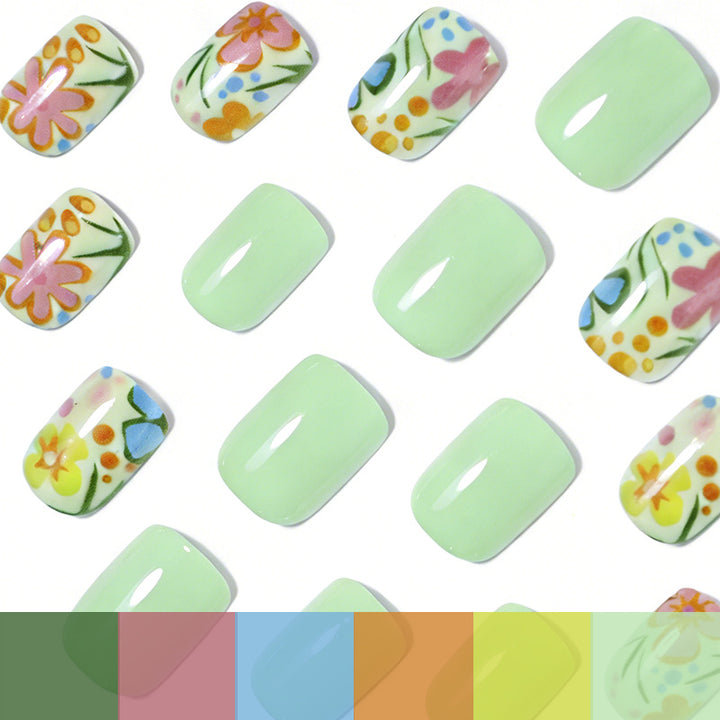 Floral Artistry Nail Design Kalsten